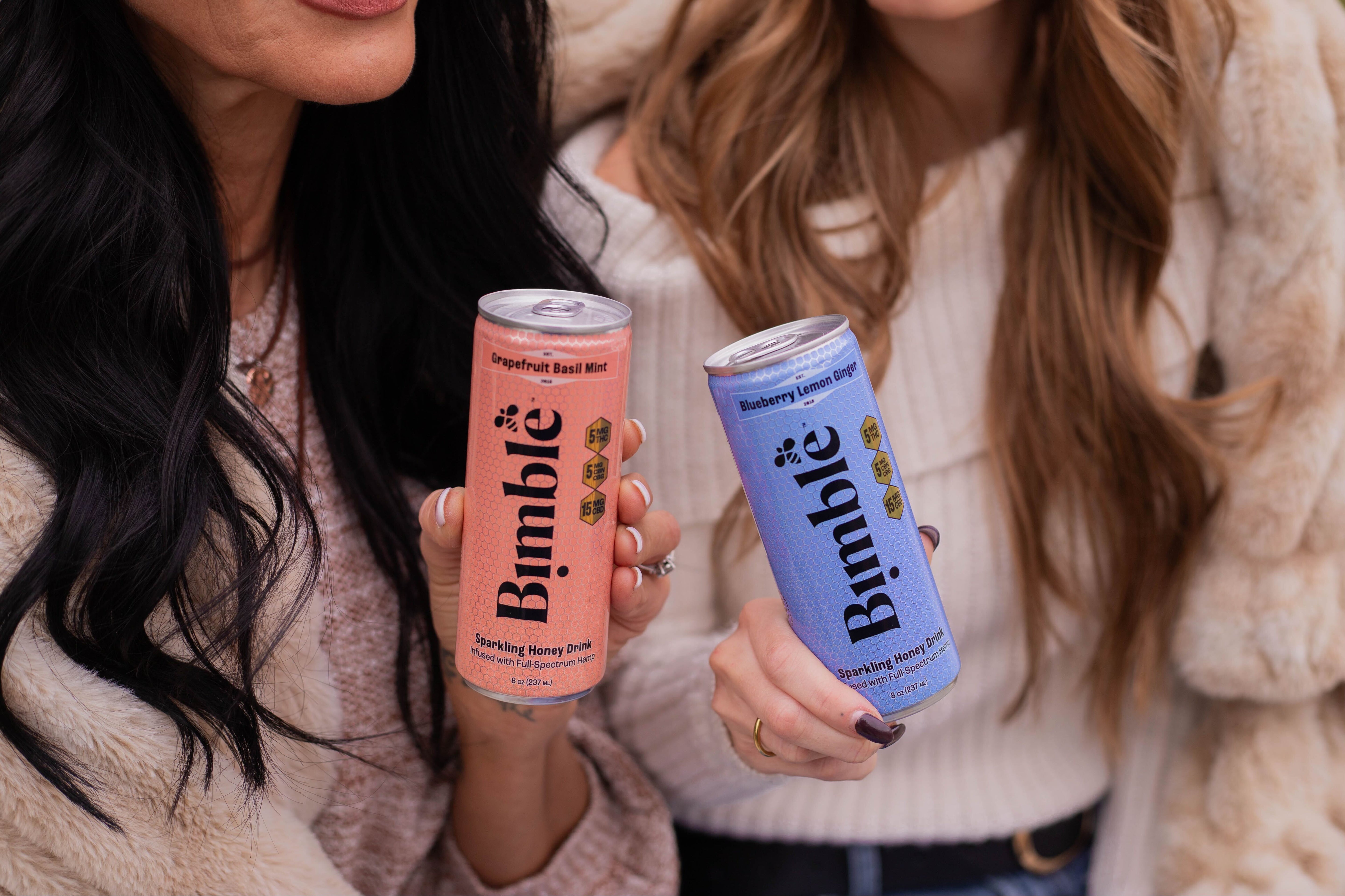 The Best THC Drink Pairings for a Stress-Free Thanksgiving Dinner